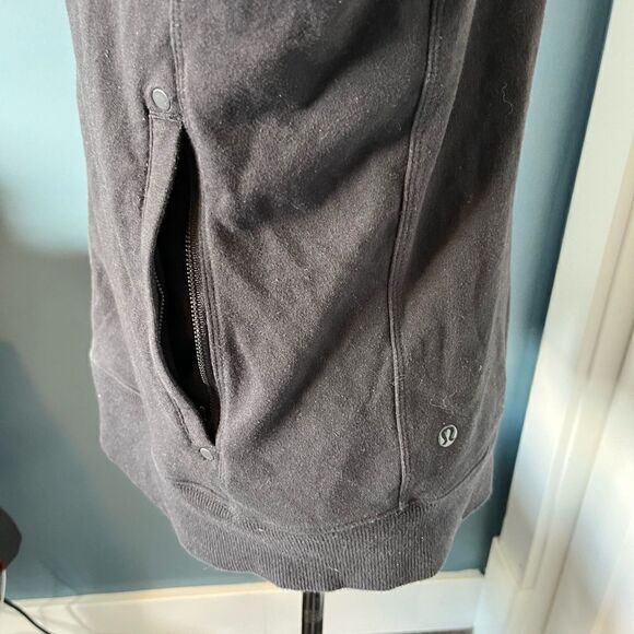 ✨Lululemon Jacket - Picture 6 of 7